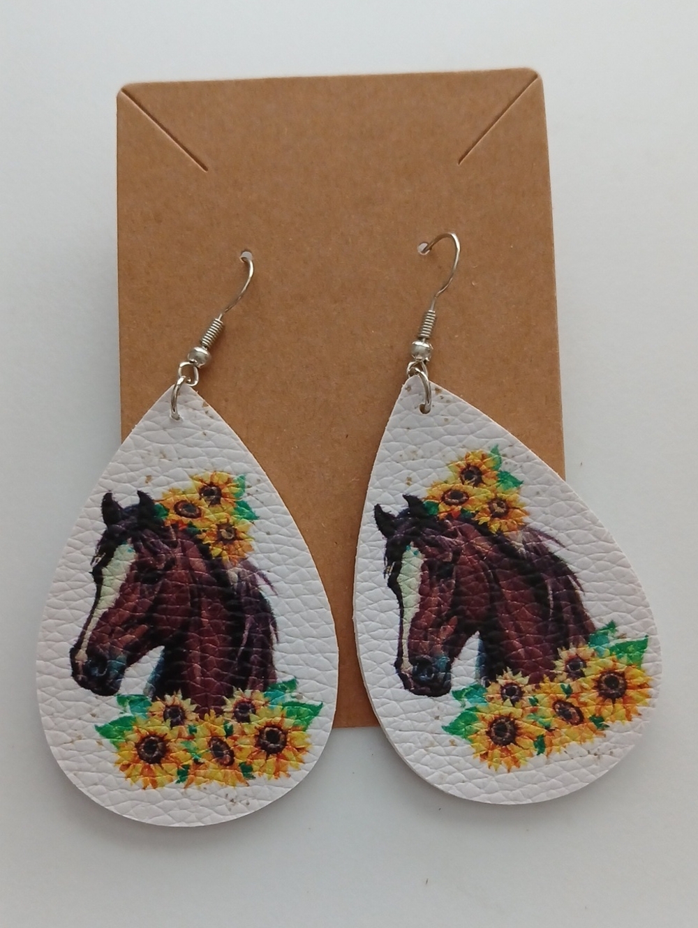 Fashion Jewelry White Teardrop Earrings with Brown Horse and Yellow Sunflowers
